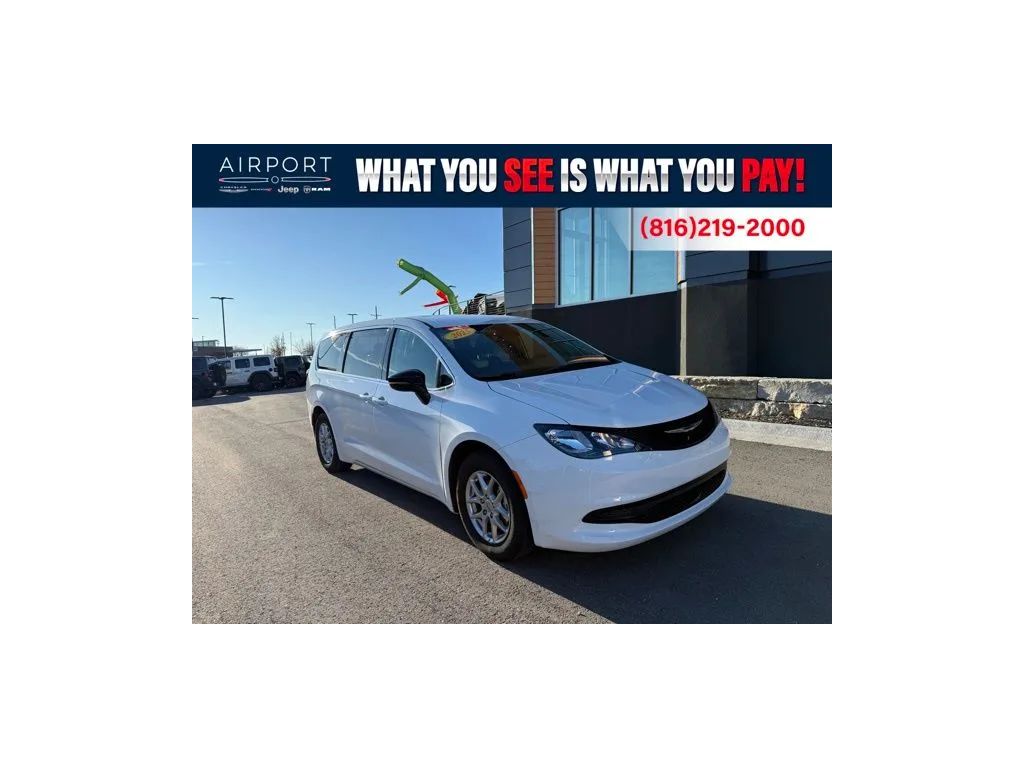 2025 Chrysler Voyager LX FWD