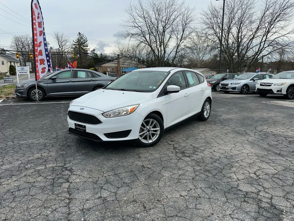 2018 Ford Focus SE Hatchback