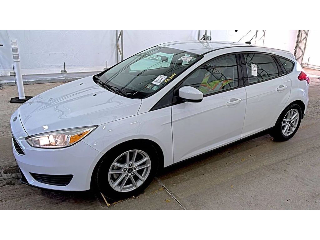 2018 Ford Focus SE Hatchback