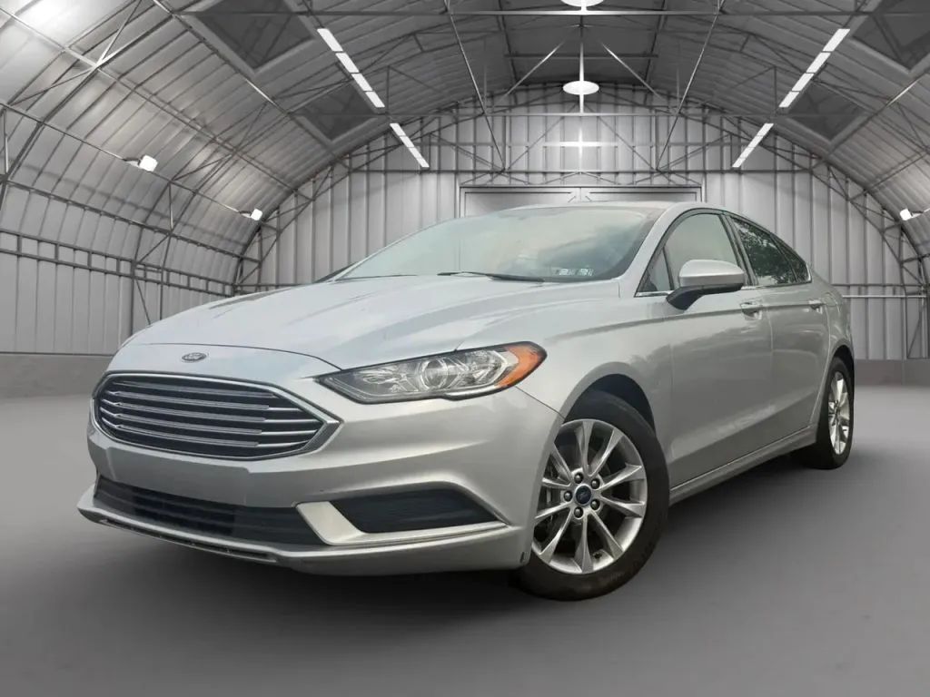 Silver 2017 Ford Fusion Sedan Front-Wheel Drive 6-Speed Automatic