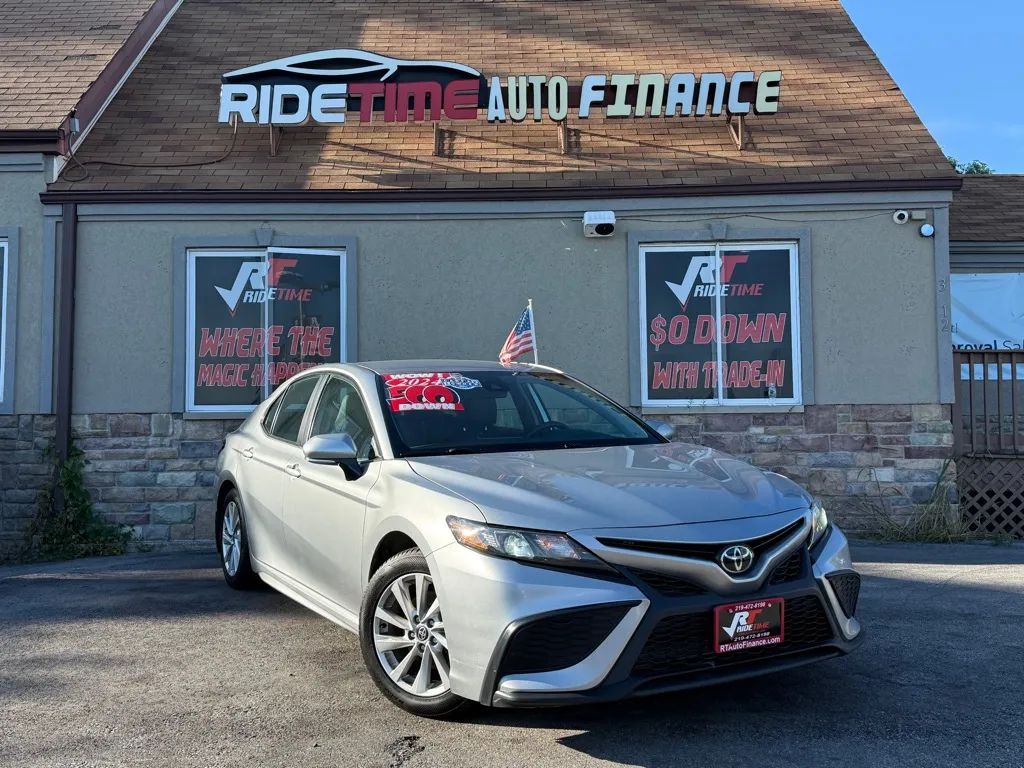2024 TOYOTA CAMRY SE