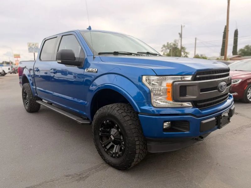 Blue 2018 Ford F-150 XLT SuperCrew 4WD Pickup Truck Four-Wheel Drive Automatic