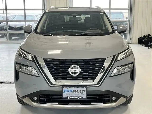 View vehicle photo 7