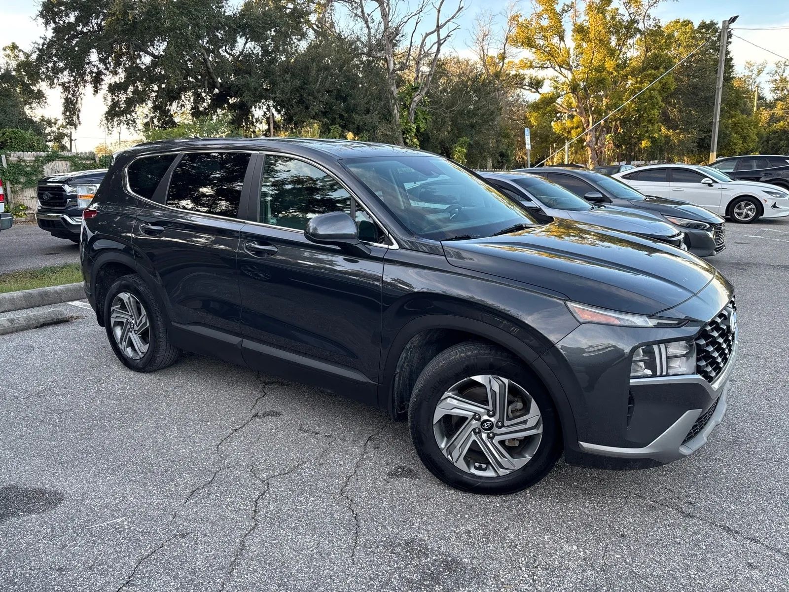 View vehicle photo 6