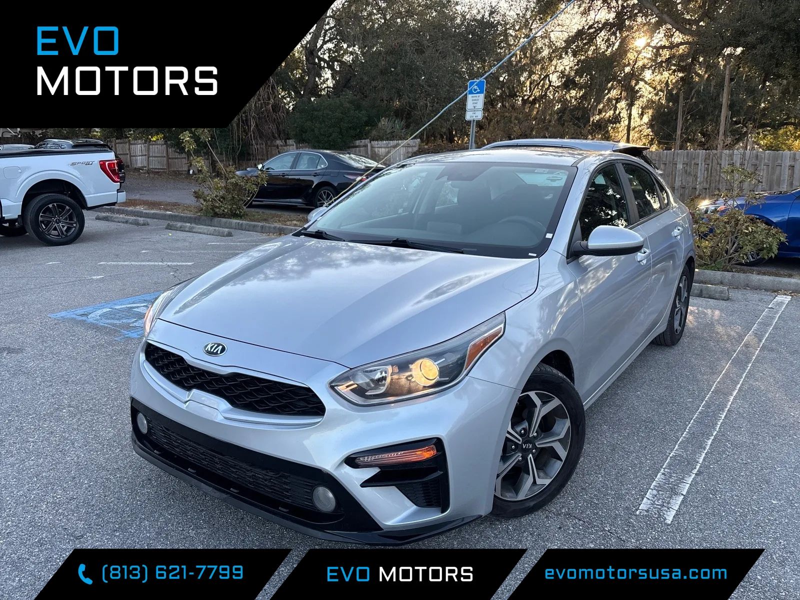 Gray 2020 Kia Forte LXS FWD Sedan Front-Wheel Drive Automatic