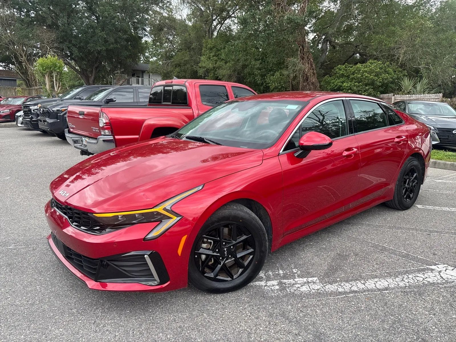 View vehicle photo 2