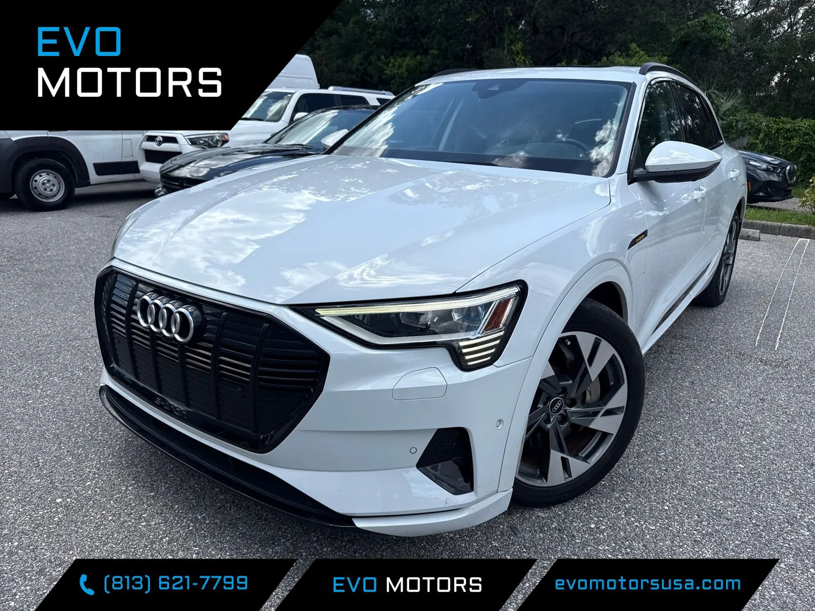 2021 Audi e-tron quattro Premium SUV