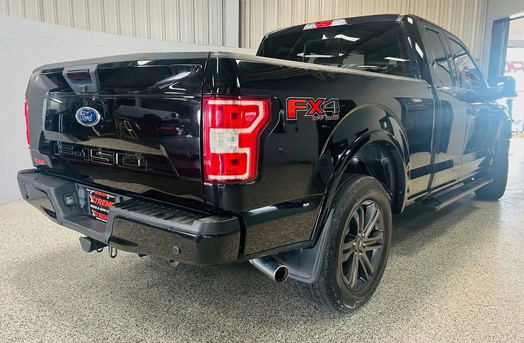 View vehicle photo 6