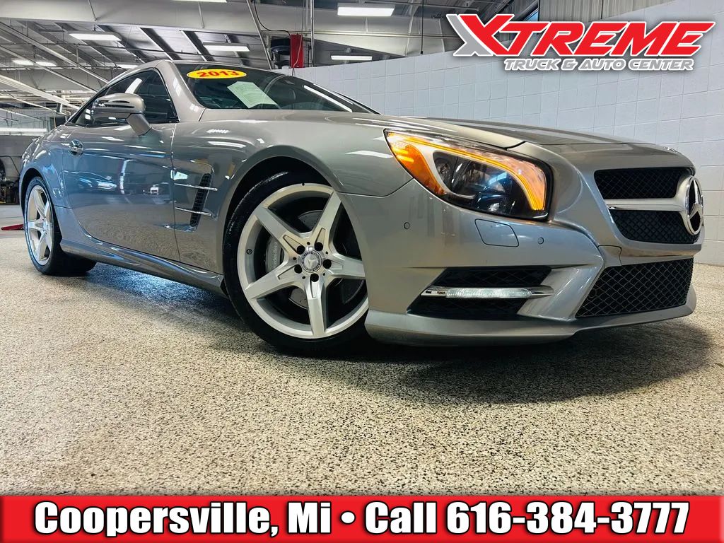 White 2013 Mercedes-Benz SL-Class Convertible Rear-Wheel Drive 7-Speed Automatic