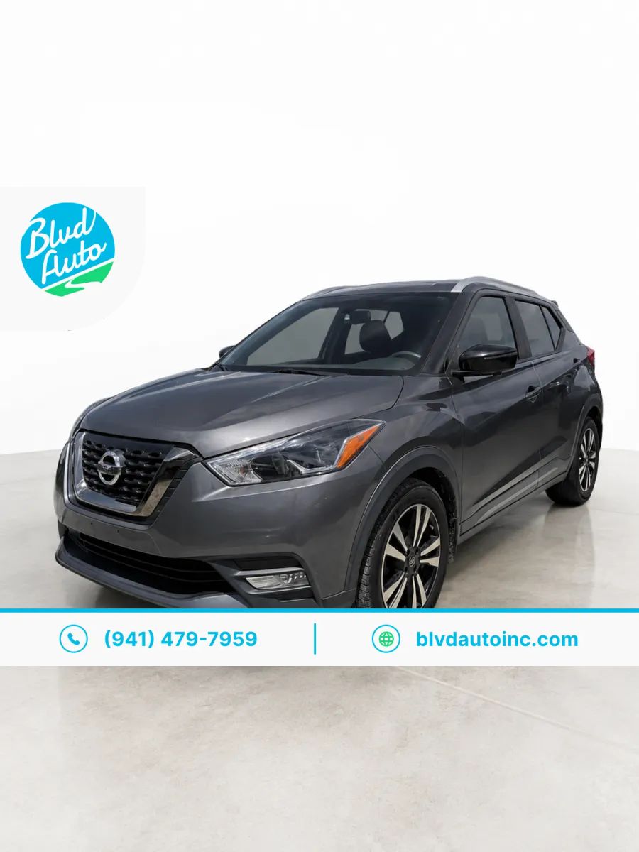  2019 Nissan Kicks SR FWD   