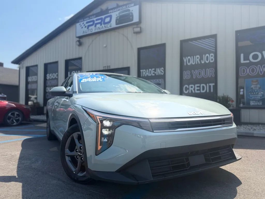 2025 KIA K4 LX, LXS