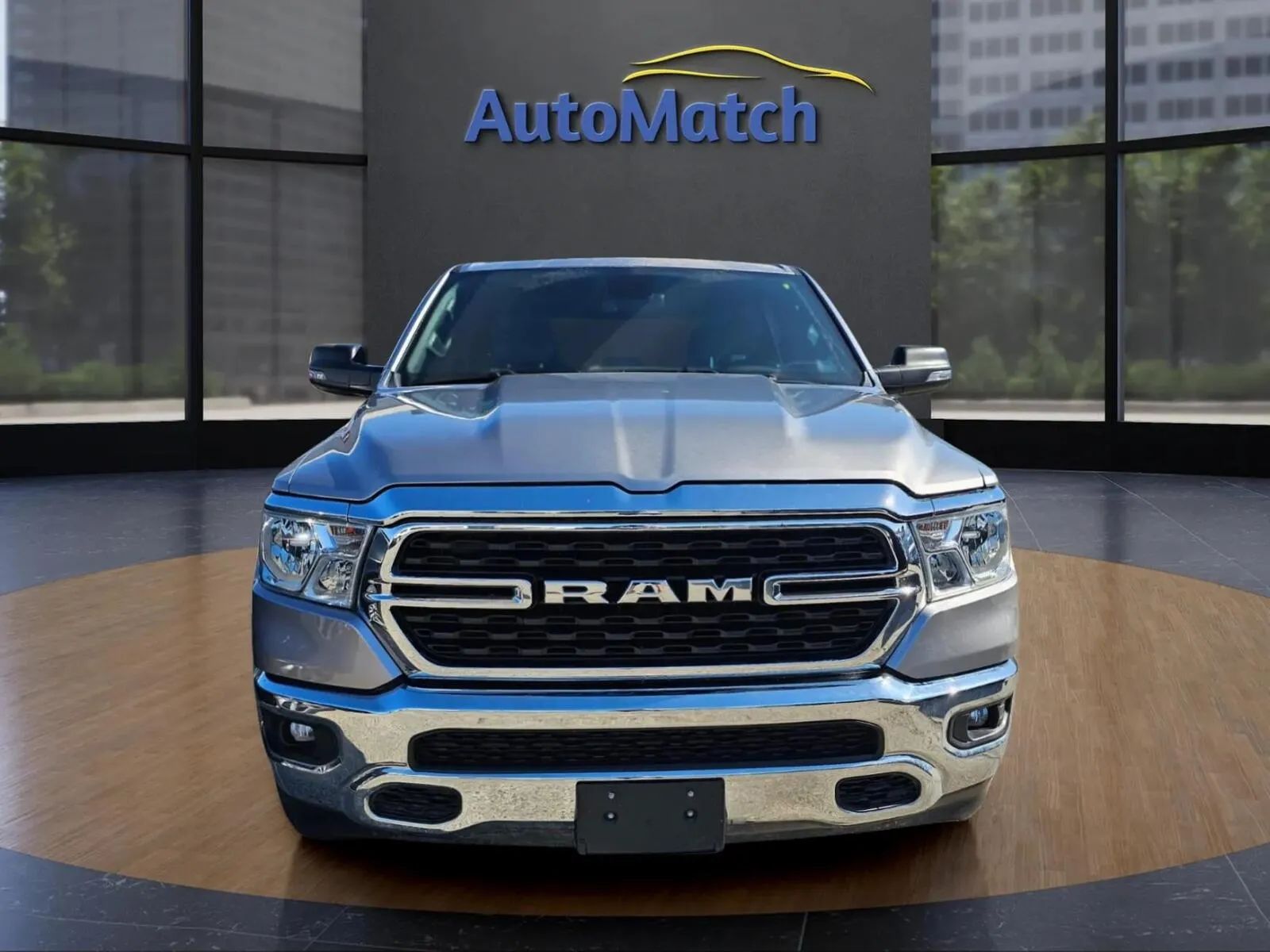 View vehicle photo 3
