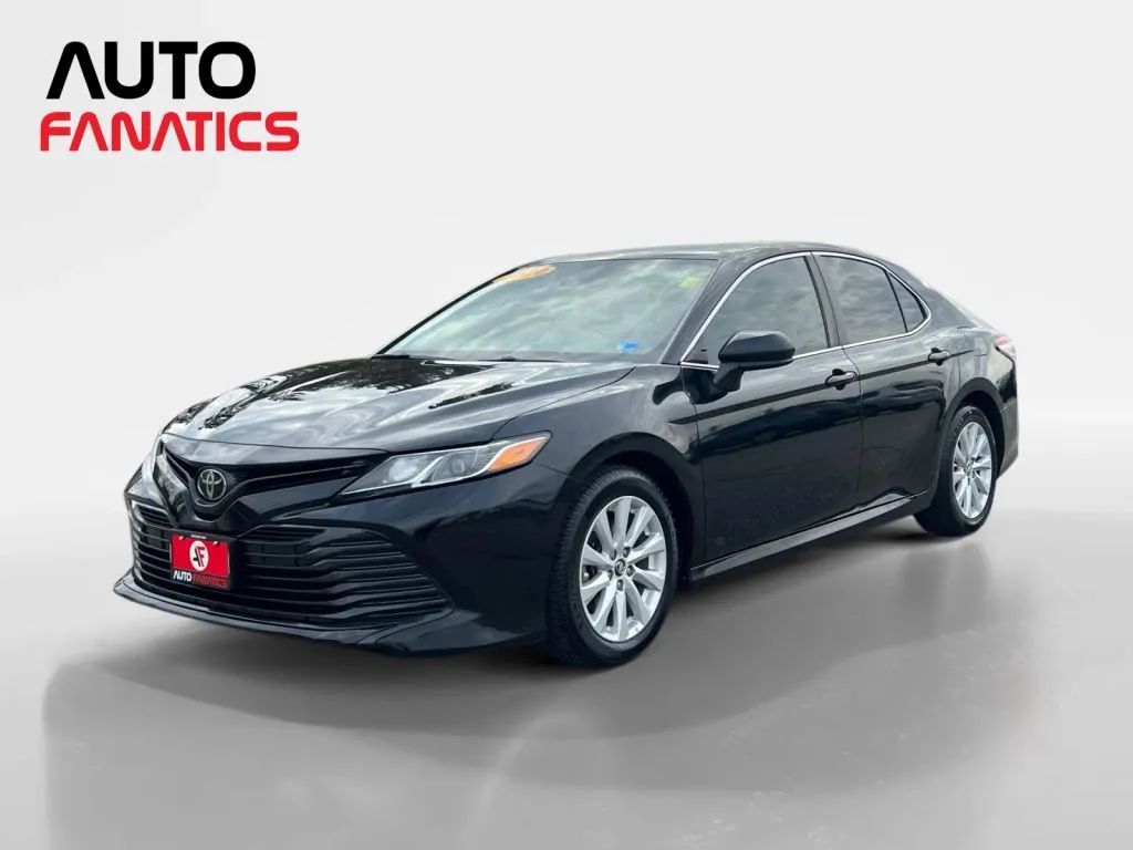 2020 Toyota Camry LE