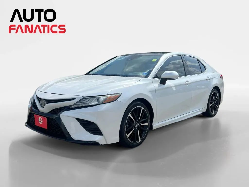 2019 Toyota Camry XSE