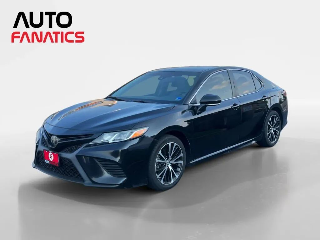 2019 Toyota Camry L/LE/SE/XLE