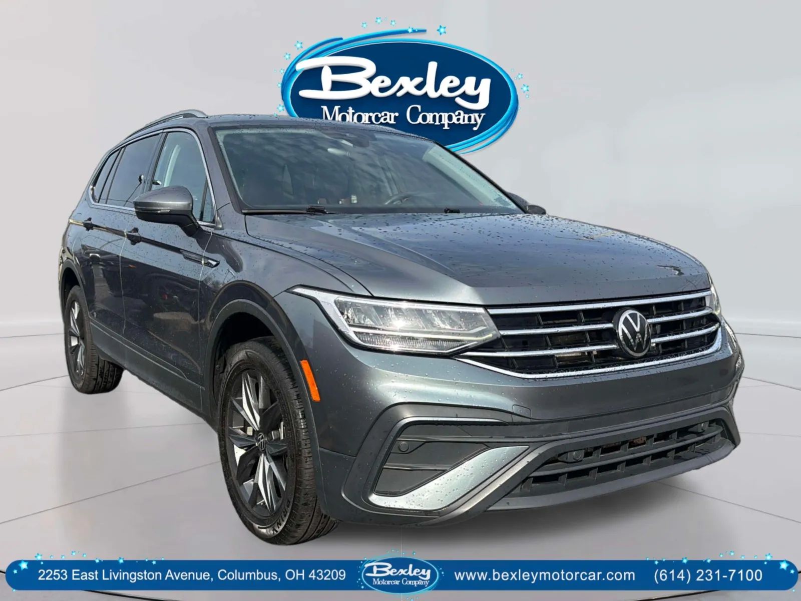 Black 2022 Volkswagen Tiguan SE FWD SUV / Crossover Front-Wheel Drive 8-Speed Automatic