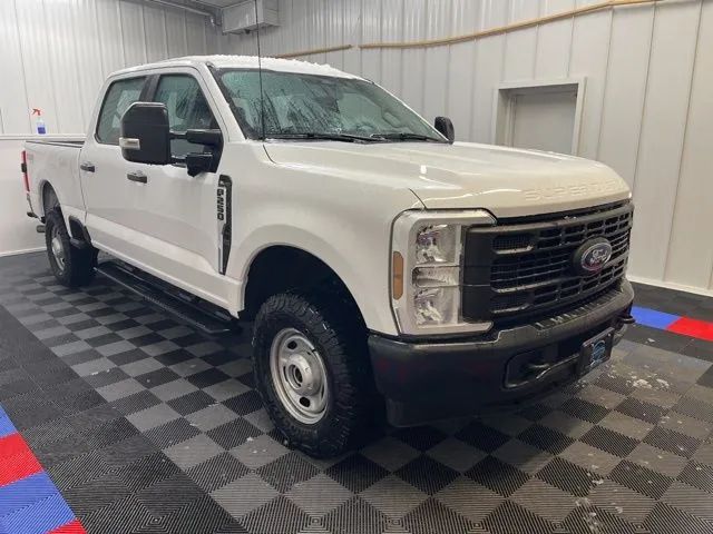 2024 Ford F-250 Super Duty XL Crew Cab 4WD