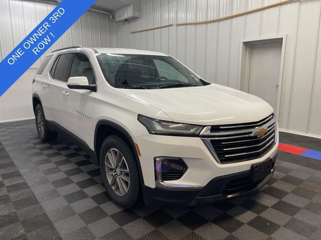 2023 Chevrolet Traverse LT Cloth AWD