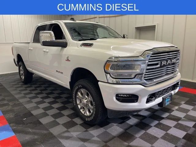 White 2024 RAM 2500 Laramie Crew Cab 4WD Pickup Truck Four-Wheel Drive 6-Speed Automatic