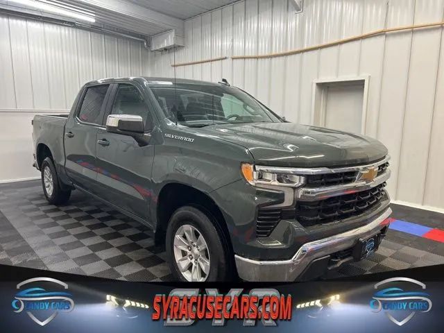 2025 Chevrolet Silverado 1500 LT Crew Cab 4WD