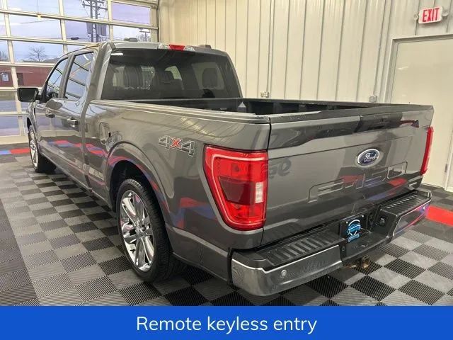 View vehicle photo 6
