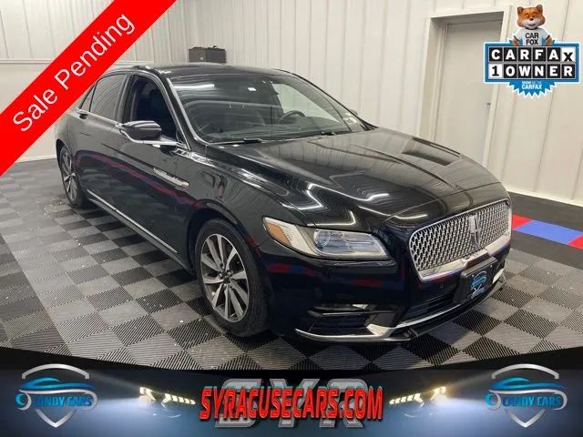2017 Lincoln Continental Livery FWD