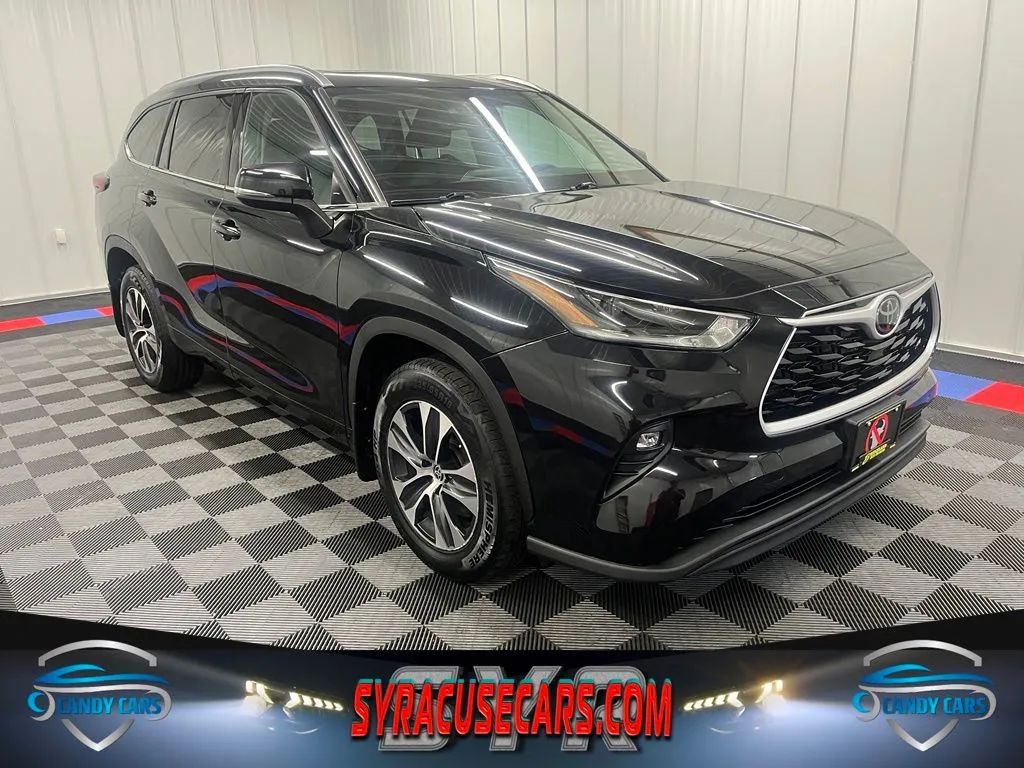 Black 2021 Toyota Highlander SUV / Crossover All-Wheel Drive 8-Speed Automatic
