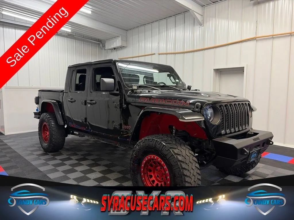 Black 2022 Jeep Gladiator Pickup Truck Four-Wheel Drive 8-Speed Automatic