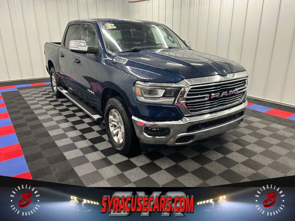 2023 RAM 1500 Laramie Crew Cab 4WD