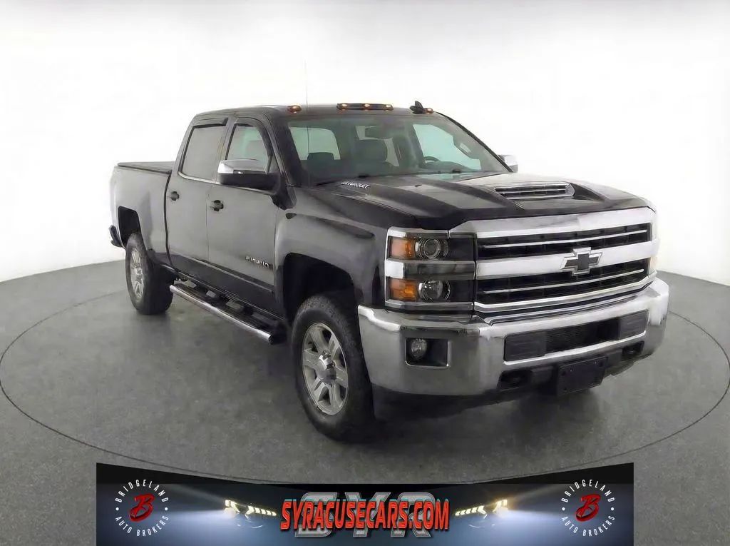 2019 Chevrolet Silverado 2500HD LTZ Crew Cab 4WD