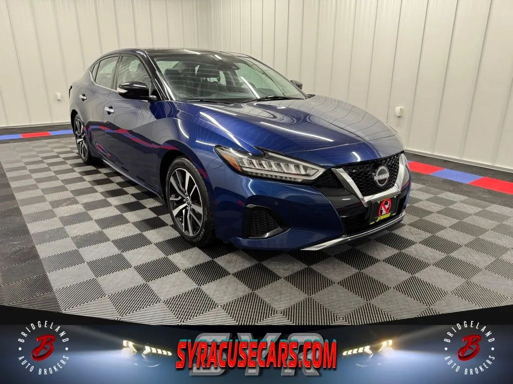 Blue 2023 Nissan Maxima SL FWD Sedan Continuously Variable Transmission