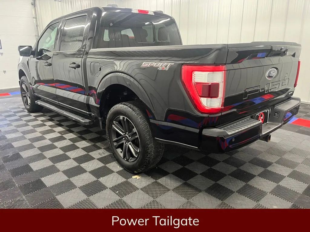 View vehicle photo 6