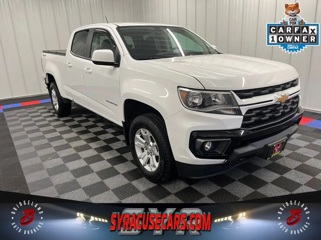 White 2022 Chevrolet Colorado Pickup Truck Four-Wheel Drive 8-Speed Automatic