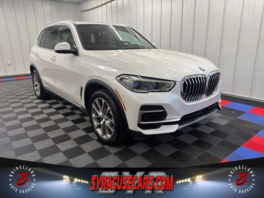 2023 BMW X5 xDrive40i AWD