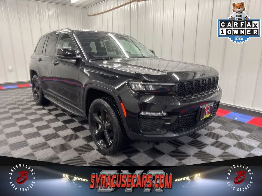 Black 2024 Jeep Grand Cherokee SUV / Crossover Four-Wheel Drive 8-Speed Automatic