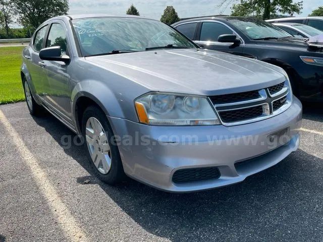 Silver 2013 Dodge Avenger Sedan Front-Wheel Drive 4-Speed Automatic