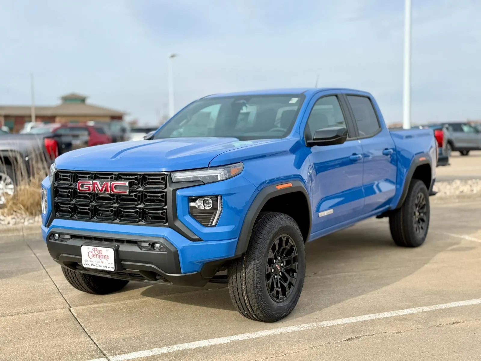 Blue 2026 GMC Canyon Elevation Crew Cab 4WD Pickup Truck Four-Wheel Drive 8-Speed Automatic