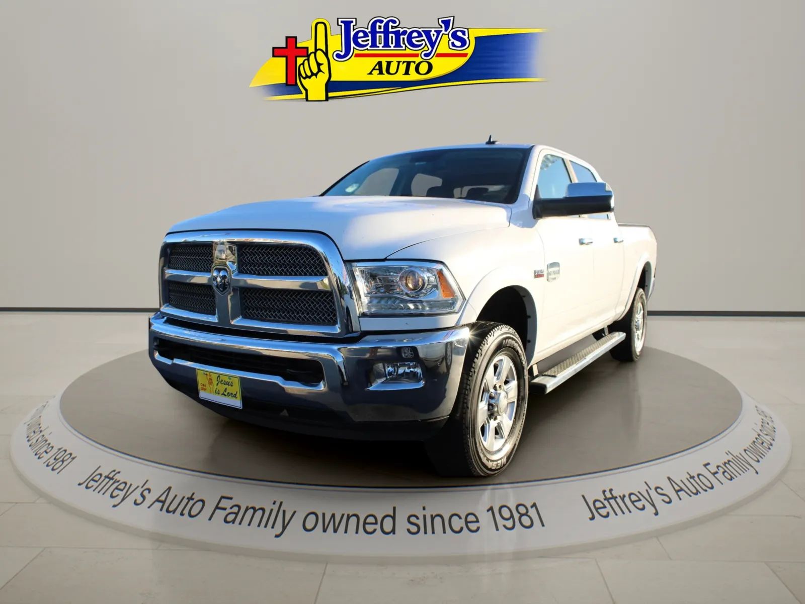 White 2014 RAM 2500 Pickup Truck Four-Wheel Drive Automatic