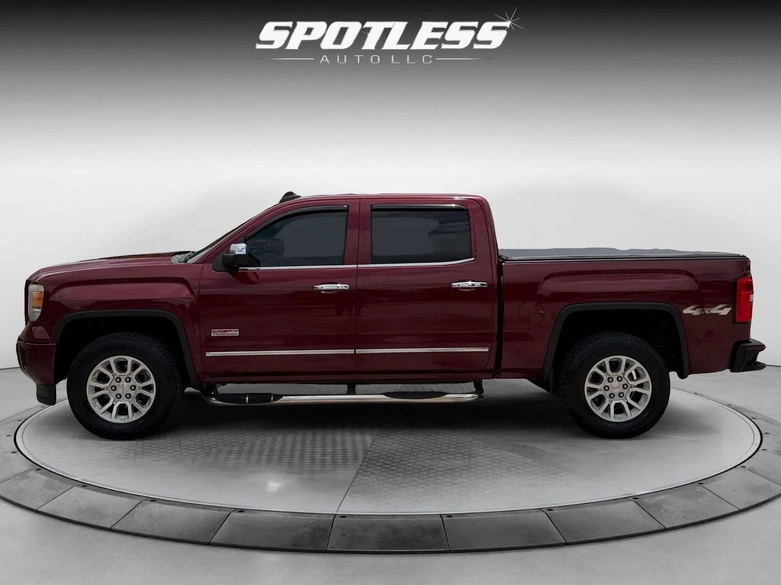 View vehicle photo 4