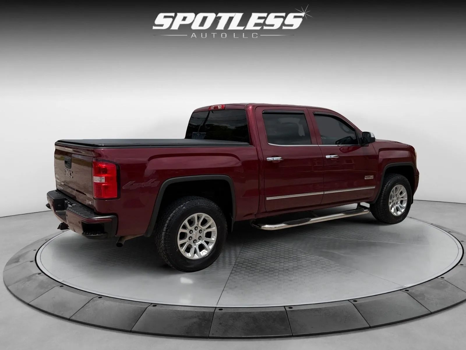 View vehicle photo 7