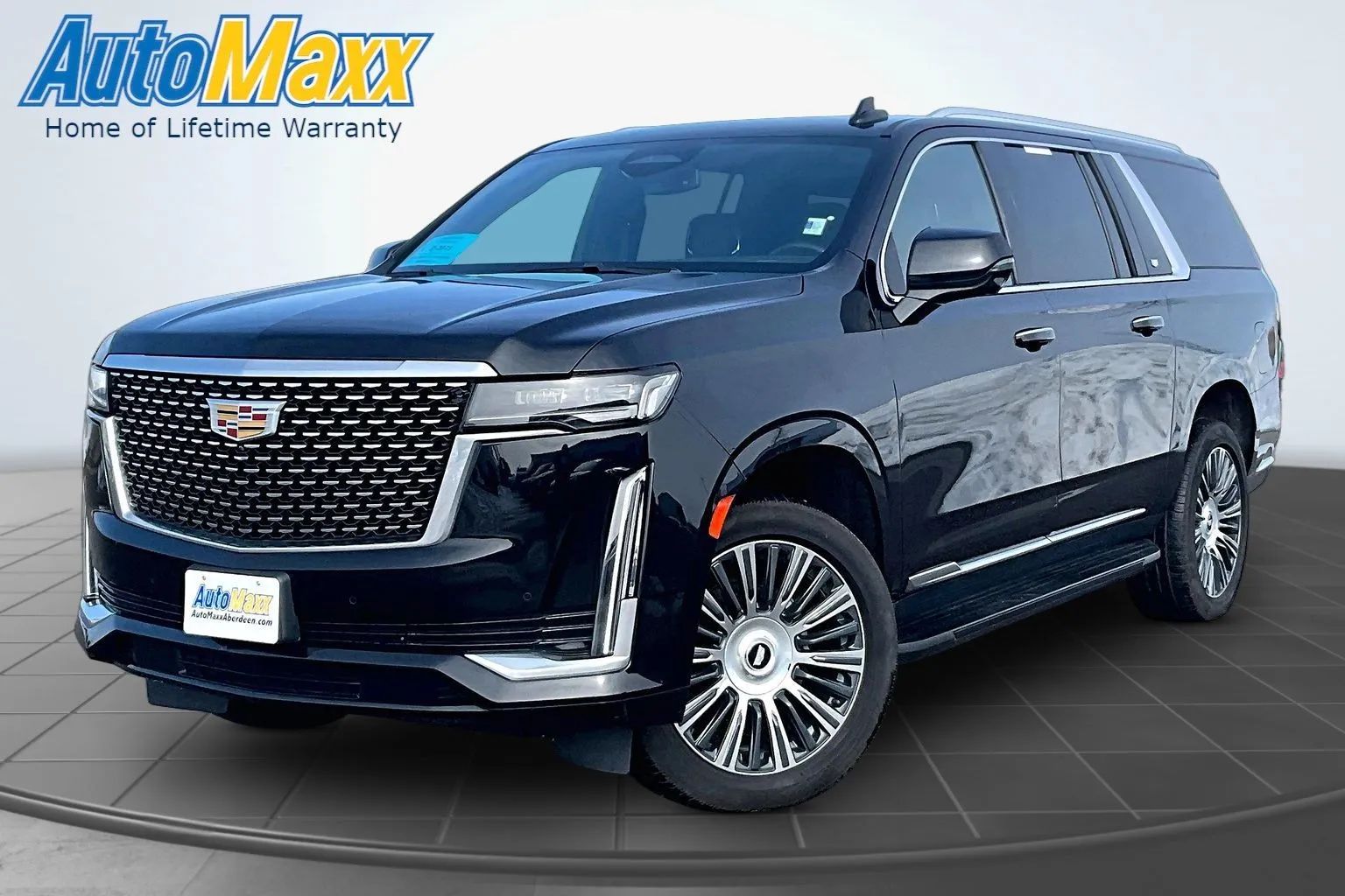 2022 Cadillac Escalade ESV Luxury 4WD