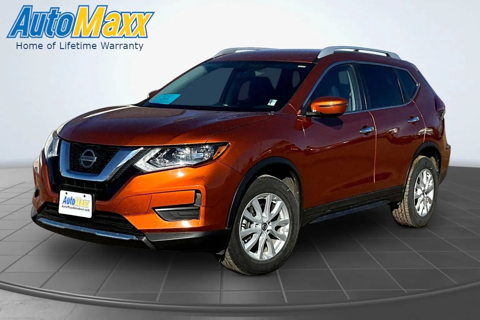 Orange 2018 Nissan Rogue SV AWD SUV / Crossover All-Wheel Drive Continuously Variable Transmission