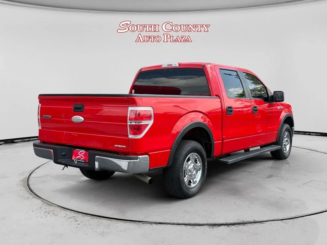 View vehicle photo 5