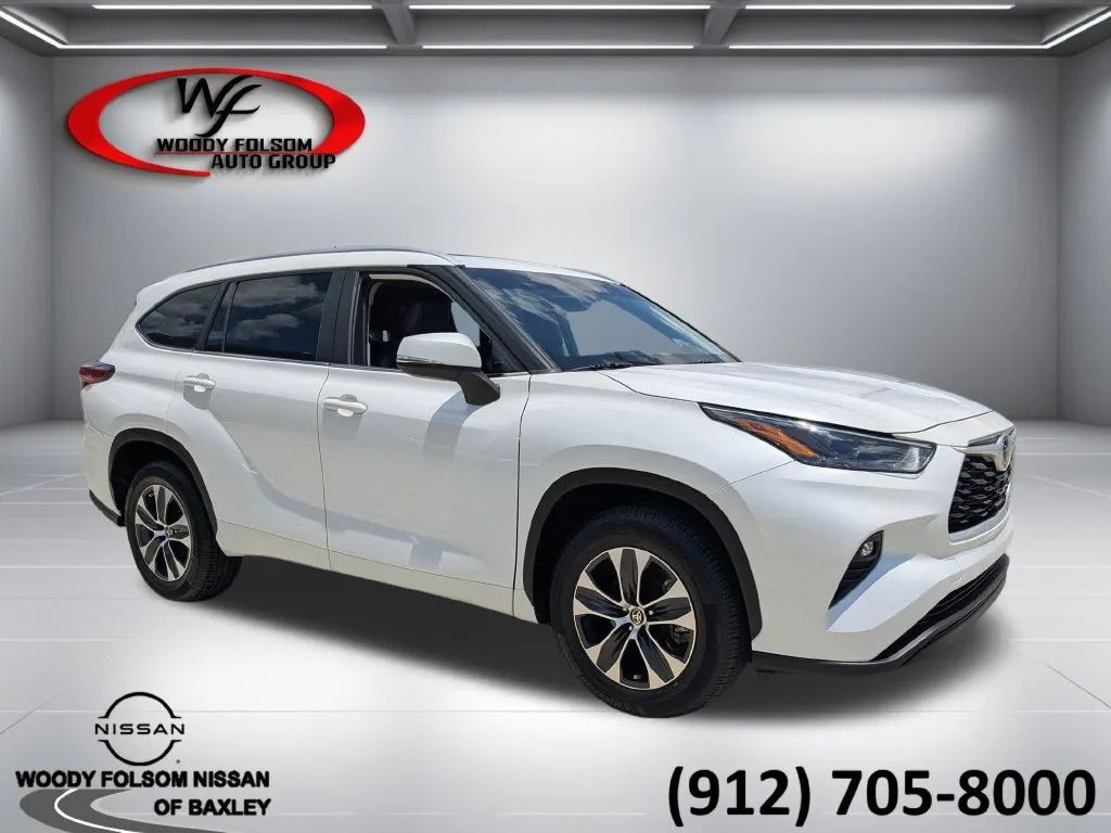  2023 Toyota Highlander SUV / Crossover Front-Wheel Drive 8-Speed Automatic Overdrive