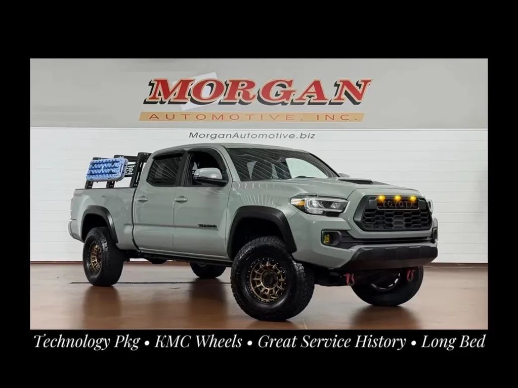 2022 Toyota Tacoma Gris Camioneta Todo terreno 6 velocidades Automática