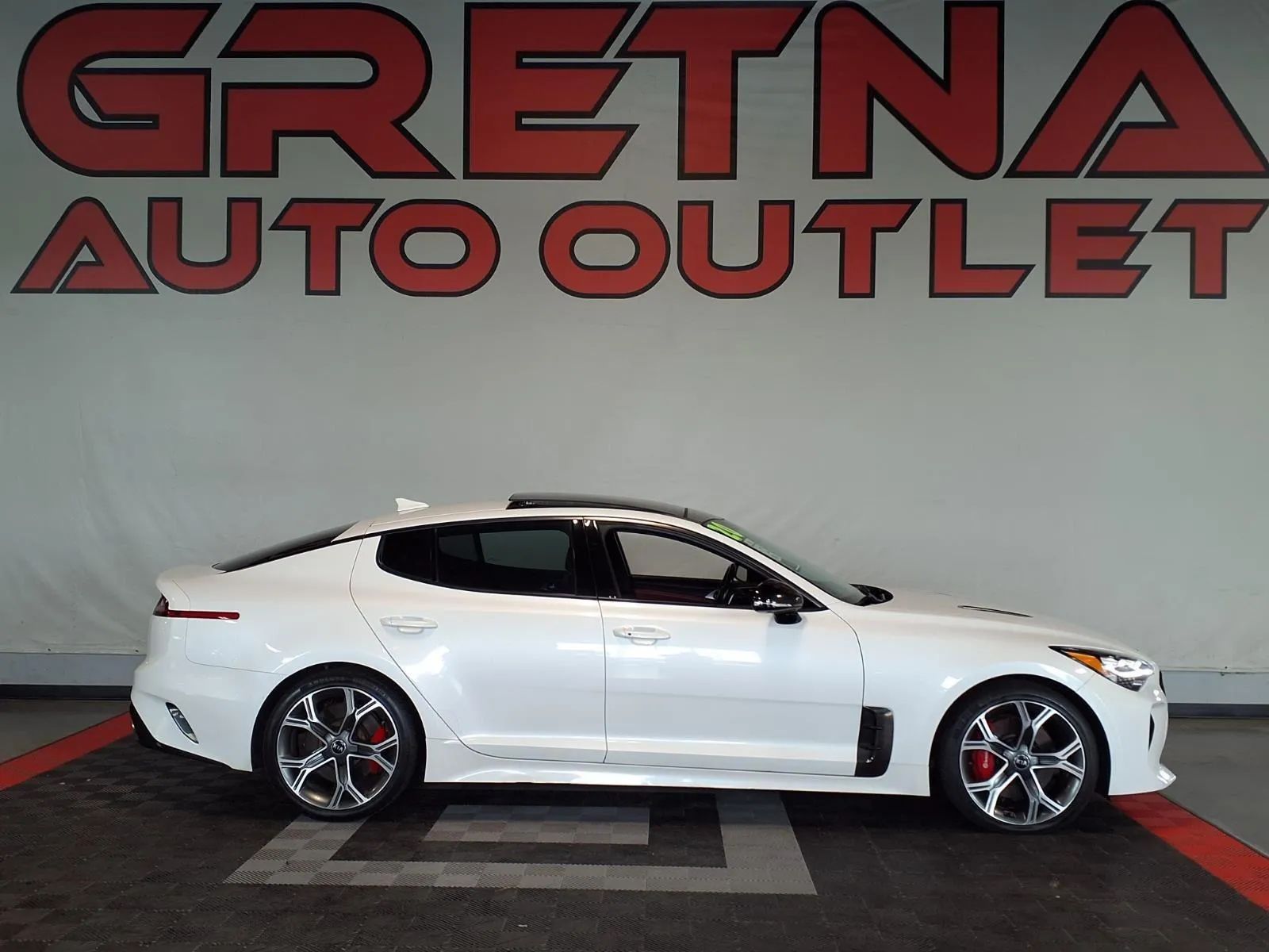 White 2020 Kia Stinger Sedan Rear-Wheel Drive Automatic