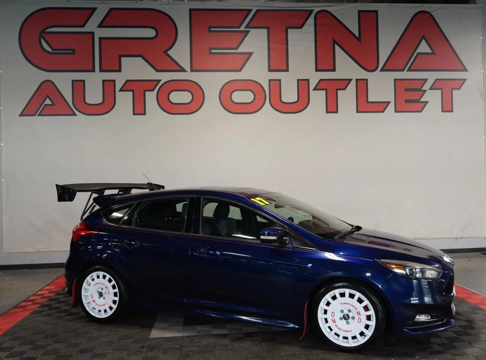 Blue 2017 Ford Focus Hatchback Front-Wheel Drive Manual