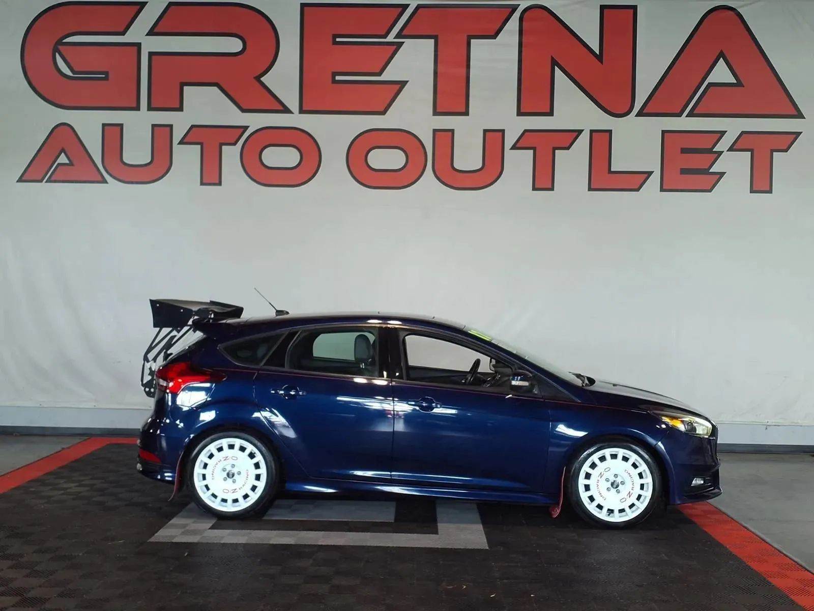 2017 Ford Focus ST   