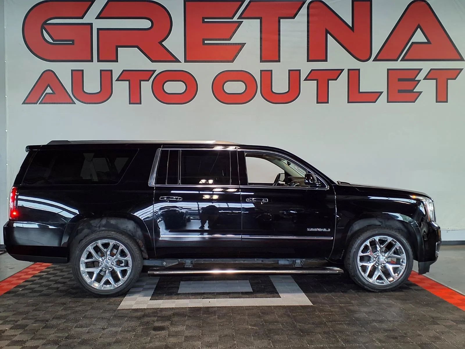  2020 GMC Yukon XL Denali 4WD   