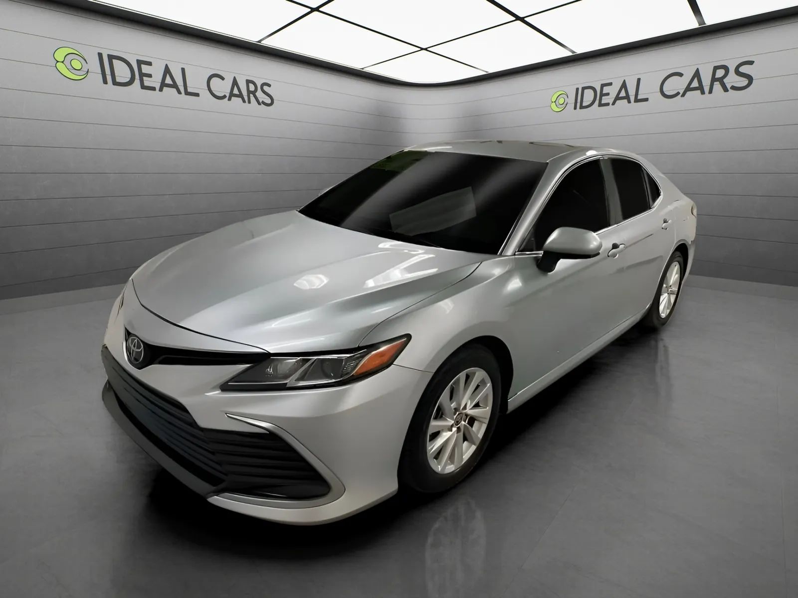 Silver 2024 Toyota Camry LE FWD Sedan Front-Wheel Drive 8-Speed Automatic